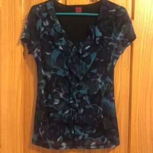 212 Collection Women’s Size M V-Neck Ruffled Neckline Short Sleeve Lined Blouse